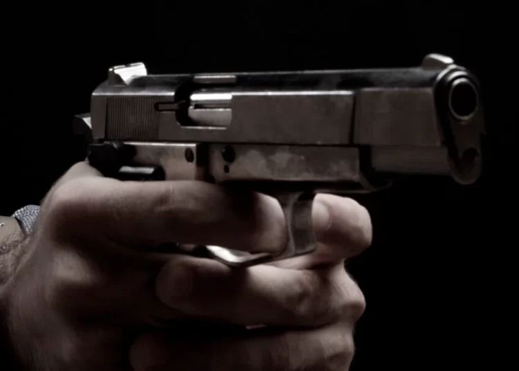 Πάτρα: Έδωσαν ραντεβού για να λύσουν τις διαφορές τους και οι πυροβολισμοί έπαφταν βροχή