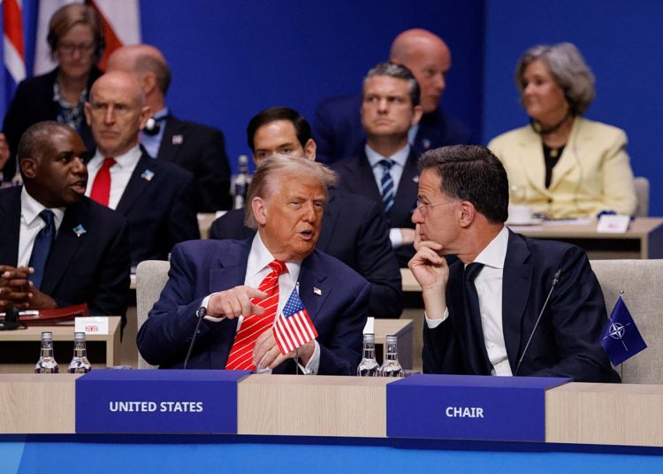 ΝΑΤΟ: Η σχέση Ρούτε-Τραμπ ανησυχεί τους Ευρωπαίους