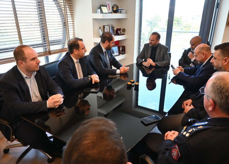 Στρατηγική συνεργασία κυβέρνησης και Δήμων Ηλείας για την Πολιτική Προστασία