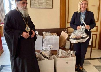 Περιφέρεια Δ.Ελλάδας & Μητρόπολη Ηλείας στηρίζουν όσους έχουν ανάγκη ενόψει Πάσχα