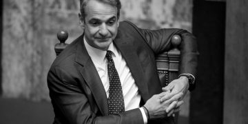 Καθημερινή, Νέα, Παραπολιτικά προτρέπουν τον πρωθυπουργό για προσφυγή στις κάλπες