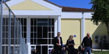 Τέμπη: Διεκόπη η δίκη γιατί… έλειπε ο υπάλληλος που χειρίζεται το φωτοτυπικό!