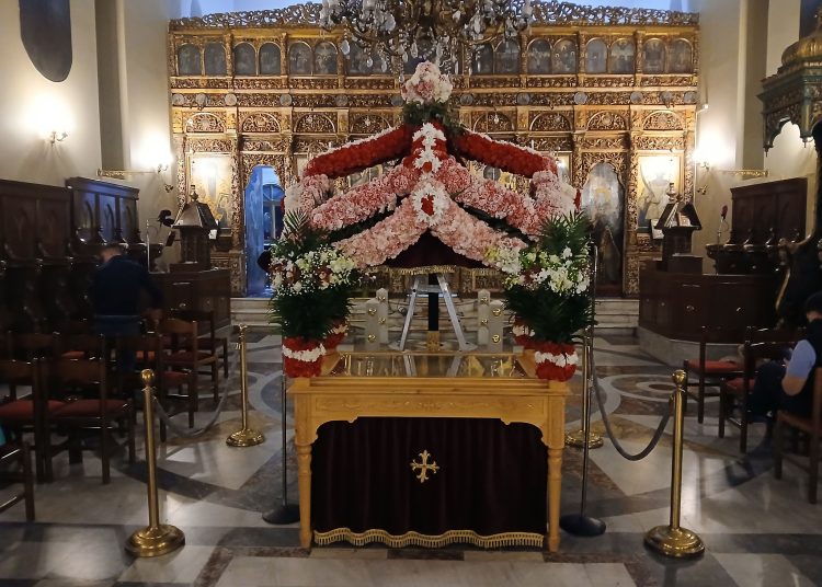 ΗΛΕΙΑ: Χάρμα οφθαλμών οι επιτάφιοι (φωτο)