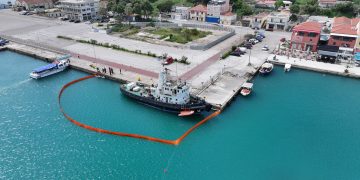 Λιμενικό Ταμείο Κατακόλου: Ειδική ομάδα για αντιμετώπιση θαλάσσιας ρύπανσης