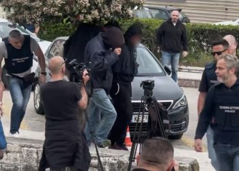 Κεφαλονιά: Στη φυλακή οι τρεις κατηγορούμενοι για τον θάνατο της 19χρονης