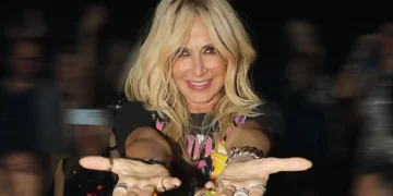 H Άννα Βίσση θέλει Ρίκι Μάρτιν και Τζένιφερ Λόπεζ στη συναυλία της στο ΟΑΚΑ