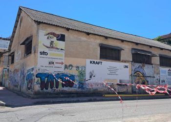 Αποθήκες ΑΣΟ Πύργου: Κλιμάκιο της Περιφέρειας έκανε έλεγχο μετά την κατάρρευση