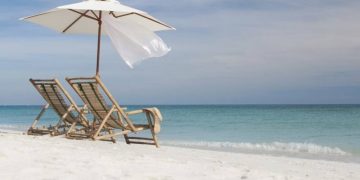 Κοινωνικός τουρισμός για 300.000 δικαιούχους – Όλες οι λεπτομέρειες για τις αιτήσεις, τη μοριοδότηση, τις τιμές και τη δωρεάν διαμονή