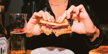 Food business: Πώς η Αθήνα γέμισε μπουτίκ καταστήματα ισάξια των μητροπόλεων του κόσμου – Ποια είναι τα πιο hot φαγάδικα