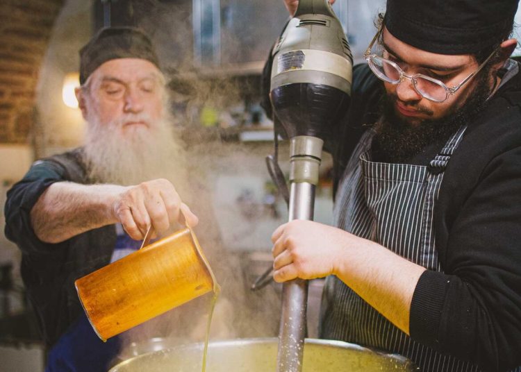 Μοναστηριακές συνταγές με αλάδωτα νηστίσιμα φαγητά