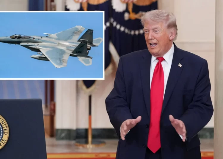 «Τον έχουμε, είναι σώος και ασφαλής»: Ο Τραμπ επιβεβαίωσε τη διάσωση του αγνοούμενου Αμερικανού αξιωματικού του F-15