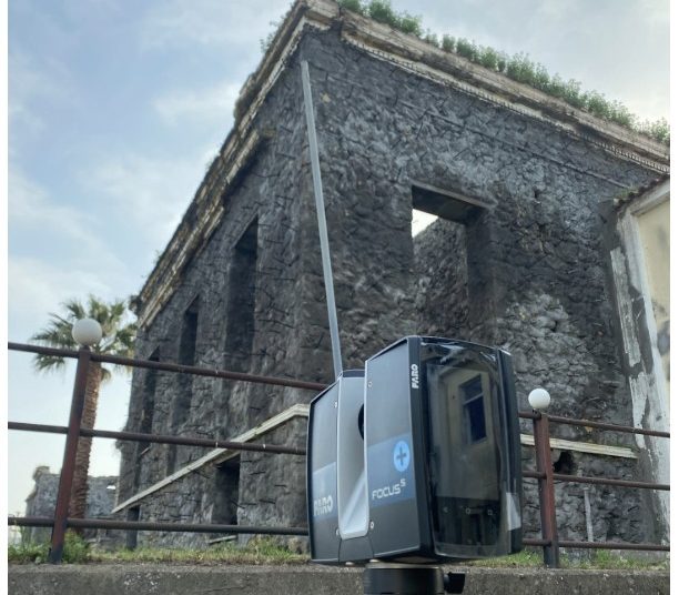 Mανωλοπούλειο Πύργος: Μετά από 12 χρόνια απραξίας ο δήμος ξεκινάει την αποκατάστασή του