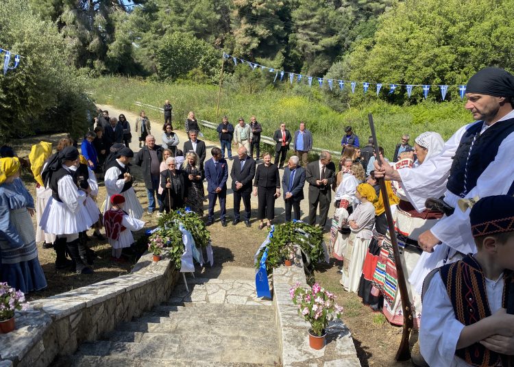Ο Δήμος Πύργου τίμησαν τους ήρωες της Μάχης της Αγουλινίτσας