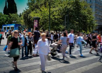 Εκρηκτική αύξηση των οφειλετών της εφορίας – Δυσοίωνες προβλέψεις για τη συνέχεια