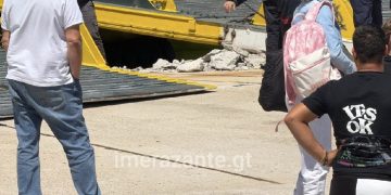 Ζάκυνθος: Πλοίο προσέκρουσε στο μόλο κατά την πρόσδεση