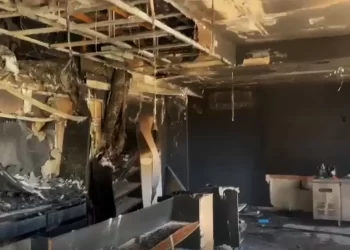 Ο… νόμος των Ρομά: Από τη Γαστούνη στο Μενίδι, ο τρόμος κλείνει στόματα
