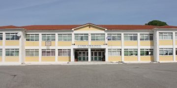 Aνακαινίζονται το 3ο Γενικό Λύκειο Πύργου & το Δημοτικό Σχολείο Βαρβάσαινας