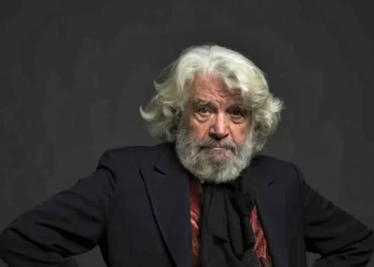 Το Επιμελητήριο αποχαιρετά τον Άγγελο Αντωνόπουλο – «Ζωντανό το αποτύπωμα του στον Ελληνικό Πολιτισμό και στην καρδιά της Ηλείας»
