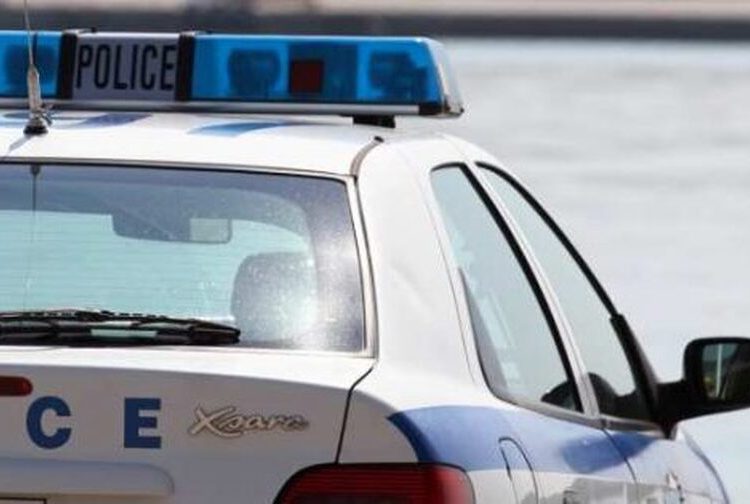 Πύργος: Συνελήφθη γιατί πέταξε πέτρα σε αυτοκίνητο τραυματίζοντας επιβάτη!
