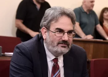 Η σχέση της αιφνιδιαστικής παραίτησης του γ.γ. Χωρικού Σχεδιασμού και Αστικού Περιβάλλοντος με το κύκλωμα των Πολεοδομιών