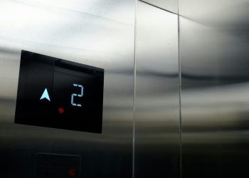 Ασανσέρ: Λήγει 30 Ιουνίου η προθεσμία απογραφής – Έρχονται πρόστιμα από 1.000 ευρώ