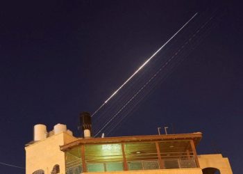 Πυραυλική επίθεση από το Ιράν στο Ισραήλ – Αντίποινα για την επίθεση στη Βηρυτό