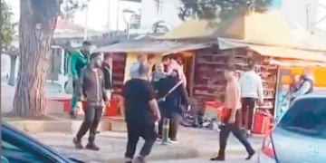 Πώς η Γαστούνη έγινε γκέτο των Ρομά σύμφωνα με κατοίκους: «Η ανασφάλεια έχει γίνει μέρος της καθημερινότητάς μας»
