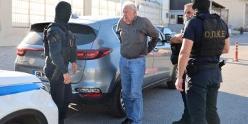 Επέστρεψε για έναν ακόμα χρόνο στη φυλακή ο Αλ. Γιωτόπουλος