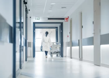 Χωρίς νοσηλευτές τα νοσοκομεία της Ελλάδας – Η χώρα έχει 2,2 νοσηλευτές ανά 1.000 κατοίκους και η Ευρώπη 8,5