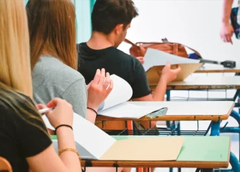 Μαθηματικά, Αρχαία Ελληνικά, Βιολογία – Πανελλαδικές 2026: Τα θέματα που έπεσαν σήμερα (3/6) στα ΓΕΛ και οι απαντήσεις