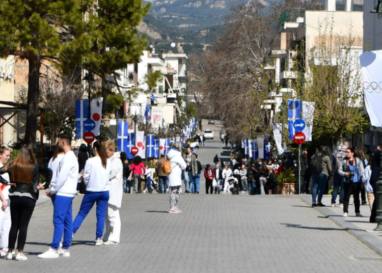 Ολυμπία: Λύση στο πρόβλημα της στάθμευσης σχεδιάζει ο Δήμος