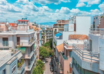 Κτηματαγορά: Στεγαστικό «κραχ» χωρίς επιτυχημένα κυβερνητικά μέτρα