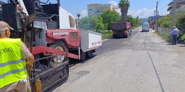 Πύργος: Σε εξέλιξη έργα ασφαλτόστρωσης